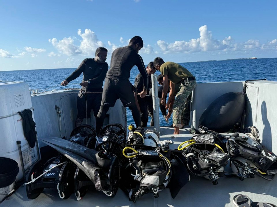 ފެލިދޫ ކައިރިން ގެއްލުނު އިންޑިއާގެ ދެ މީހުން ހޯދުމުގެ މަސައްކަތް އަދިވެސް ދަނީ ކުރަމުން