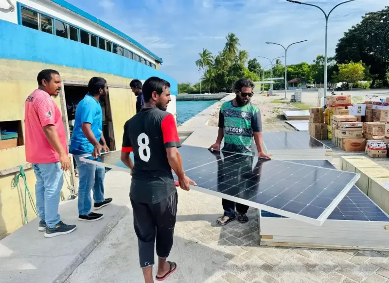 ކުރިނބީ މިސްކިތް ސޯލާ ކުރީ ކައުންސިލުން ކަމަށް ބުނެ އަމިއްލަ ފަރާތަކުން ކުރި މަސައްކަތުގެ ކްރެޑިޓް ޕީއެންސީ އިން ނަގައިފި