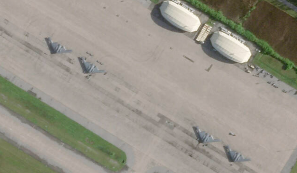 އީރާނުން ޑިއެގޯ ގާސިއާ އަށް މިސައިލް ހަމަލާތަކެއް ދީފި