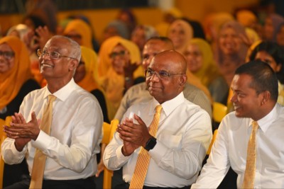 މި ސަރުކާރުން މުސާރައަށް 4.8 ބިލިއަން ހޭދަކުރޭ، އެކަމަކު ސަތޭކައަކުން އެކަކު ވެސް ތާއީދެއް ނުކުރޭ: ޞާލިހު