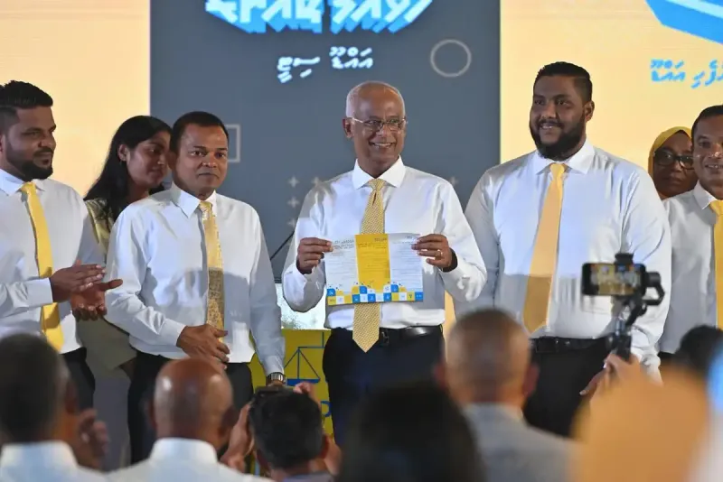 "އަފިރިންގެ އައްޑޫ" މެނިފެސްޓޯ ލޯންޗްކޮށްފި: މެނިފެސްޓޯގައި ބަދަހި، ނޫ ފަހި އައްޑޫ އަކަށް ބޭނުންވާ އެތައް ކަމެއް!