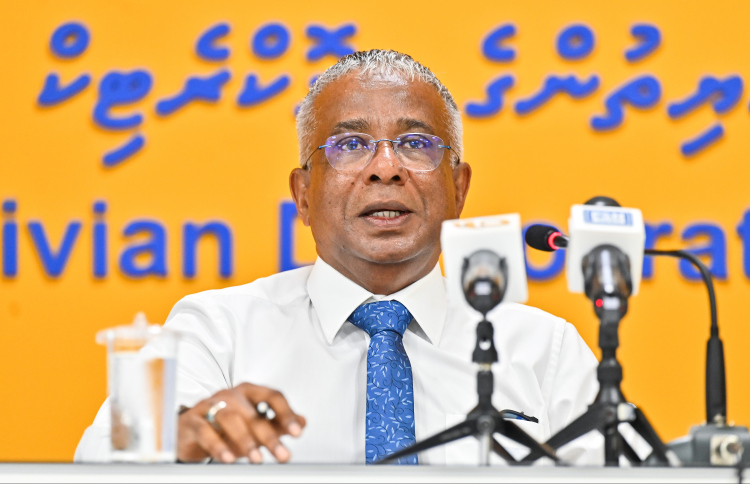 އެއް ދުވަހެއްގައި ދެ އިންތިހާބު ބާއްވަން އަކްރަމް ތާއީދުކޮށްފި
