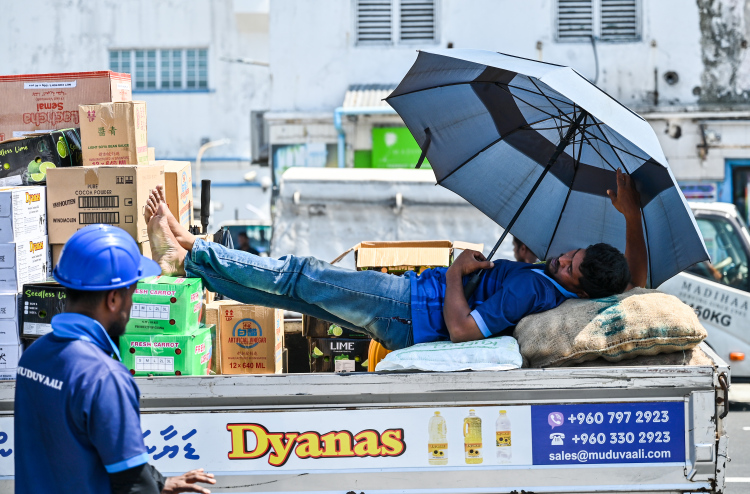 އަންގާރަ އާއި ބުދައިގައި ވާރޭވެހުނަސް އެޕްރީލް މަސް ދައްކަނީ ހޫނު ގަދަކޮށް