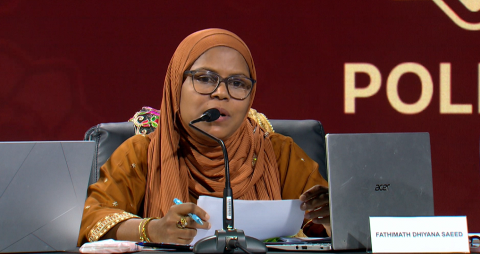 އިންތިހާބުތައް އެއް ދުވަހެއްގައި ބާއްވަން އުޅެނީ ދުސްތޫރީ މަންފާއަކަށް: ދިޔާނާ