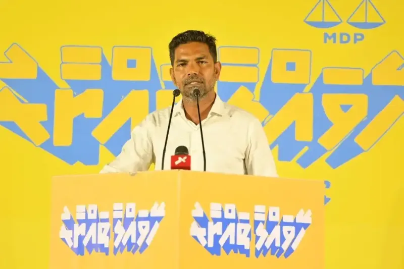 މުޅި ރާއްޖޭގައި އޮތީ ހާލަތު ބަދަލު ކުރުމުގެ ''ވައިބްސް''، އިންސާފުވެރި އިންތިޚާބުތަކެއް ނޫން ނަމަވެސް ރައްޔިތުން ނުކުމެ ވޯޓުލާން ޖެހޭ: ޝިފާޒު