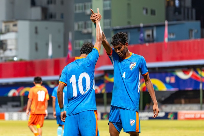 ސާފްގެ ފައިނަލުގައި ތަށި ދިފާއުކުރަން ބަންގްލަދޭޝް، ތަށި އަތުލަން އިންޑިއާ