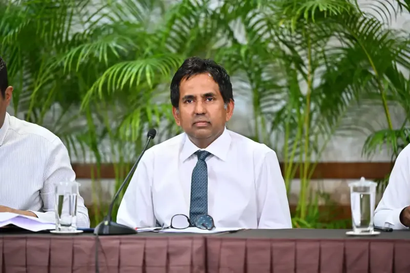 އިންތިޚާބާ ދިމާކޮށް މި ސަރުކާރުން ވަޒީފާ ބަހާތީ ސުވާލުކުރުމުން މިނިސްޓަރު ސައީދަށް ގޯސްވީ ކުރީ ސަރުކާރު