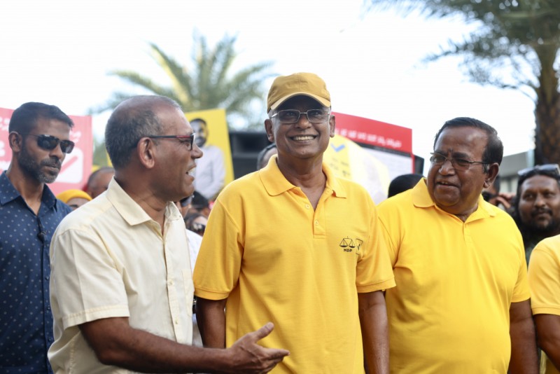އެމްޑީޕީން ބާއްވާ އުފާފާޅުކުރުމުގެ ޖަލްސާގައި ނަޝީދު ވާހަކަދައްކަން ފުރުސަތު ނުދިނުމުން ޕާޓީގެ އެތެރެ ހޫނުވެއްޖެ