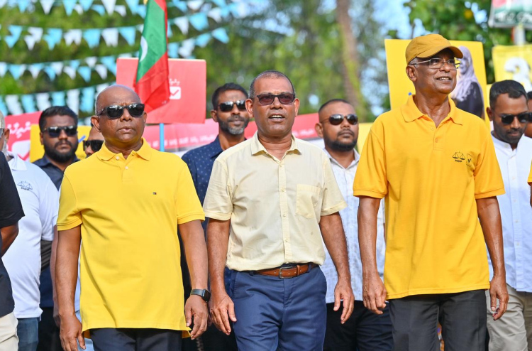 ސަރުކާރުން ލަސްނުކޮށް ކުރަންވީ ކަމަކީ ރައްޔިތުން އެދޭ ގޮތަށް ސިޔާސަތުތަކަށް ބަދަލު ގެނައުން: އިބޫ