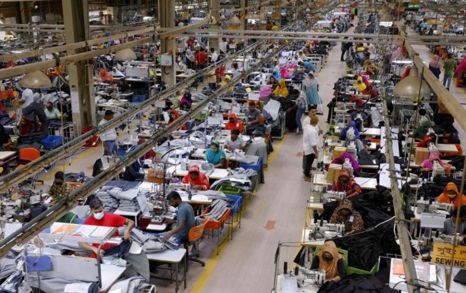 ތެލުގެ ހަރަދުކުޑަކުރަން ބަންގްލަދޭޝް ސަރުކާރުގެ ރަސްމީ ގަޑި ކުރުކޮށްފި