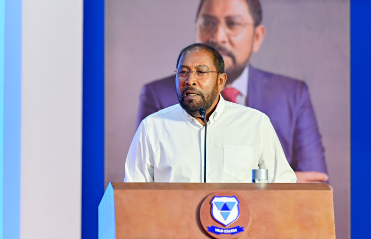 ގައުމުގެ ލާބައަށް ދެ އިންތިހާބު އެއްދުވަހެއްގައި ބޭއްވުމާ ދެކޮޅު ހަދާތީ ގާސިމްގެ ފާޑުވިދާޅުވުން!