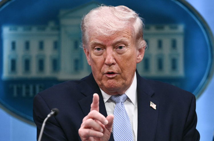 އެއްބަސްވުމަކަށް ނާދެވިއްޖެ ނަމަ އީރާން "ފުނޑާލާނަން" ކަމަށް ޓްރަމްޕް އަނެއްކާވެސް ބުނެފި