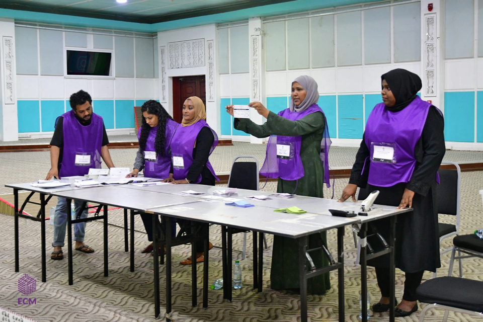 އިންތިހާބުތަކުގެ ދާއިމީ ނަތީޖާ މާދަމާ އިއުލާން ކުރަނީ