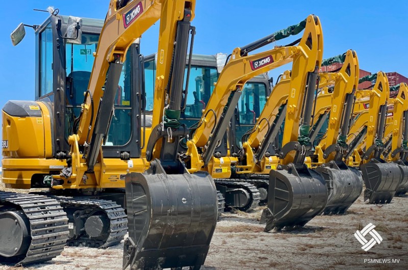 މަޝްރޫޢުތަކަށް ގެނައި ވެހިކަލްތަކާއި މެޝިނަރީ އަންނަ ހަފުތާގައި ރަށްރަށަށް ފޮނުވަނީ