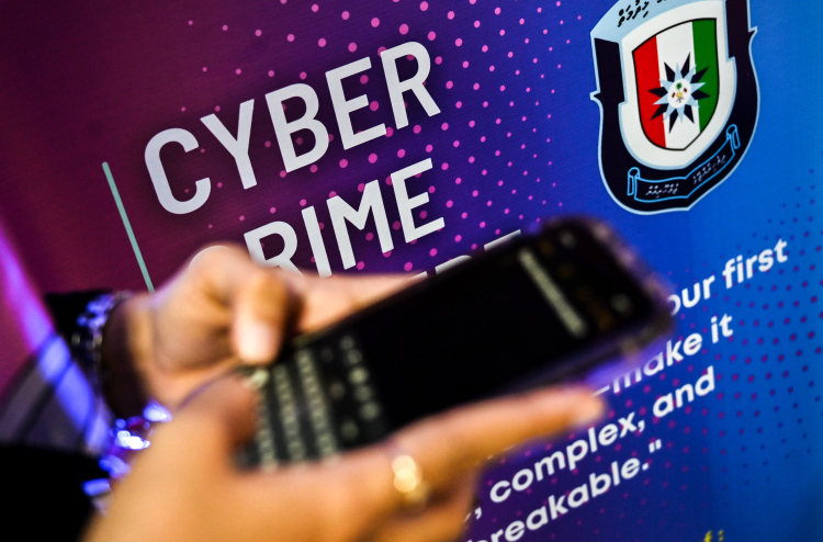 ސްކޭމް ފައިސާ އަނބުރާ ހޯދަން އުނދަގުލީ މާލަހުން ރިޕޯޓުކުރާތީ: ނަވީދު