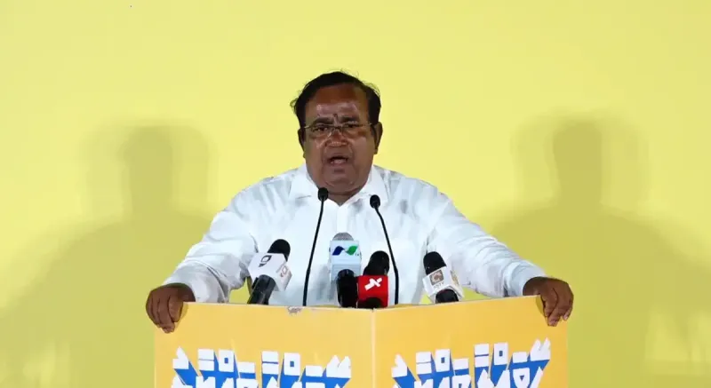 ސަރުކާރުގެ އިތުބާރެއް ނެތޭ ރައްޔިތުން ބުނެފި، ދެން ރަނގަޅީ އިސްތިއުފާ ދެއްވުން: ޣަފޫރު