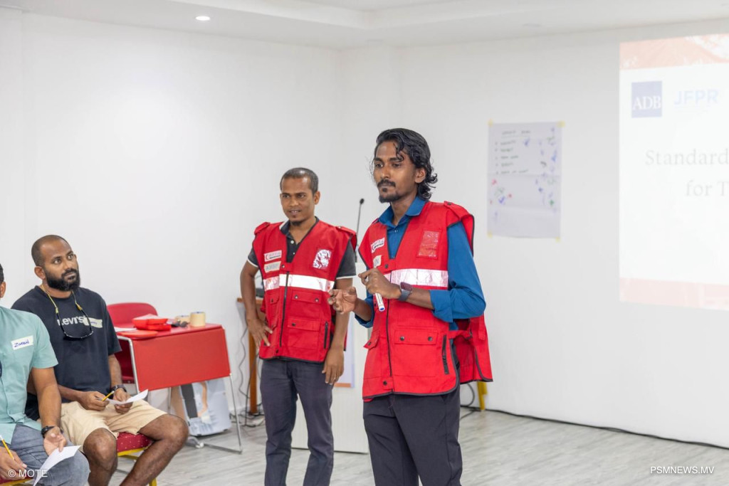 ފަތުރުވެރިކަމުގެ ދާއިރާއަށް ސިއްޙީ ފުރަތަމަ އެހީގެ ތަމްރީނު ޕްރޮގްރާމެއް