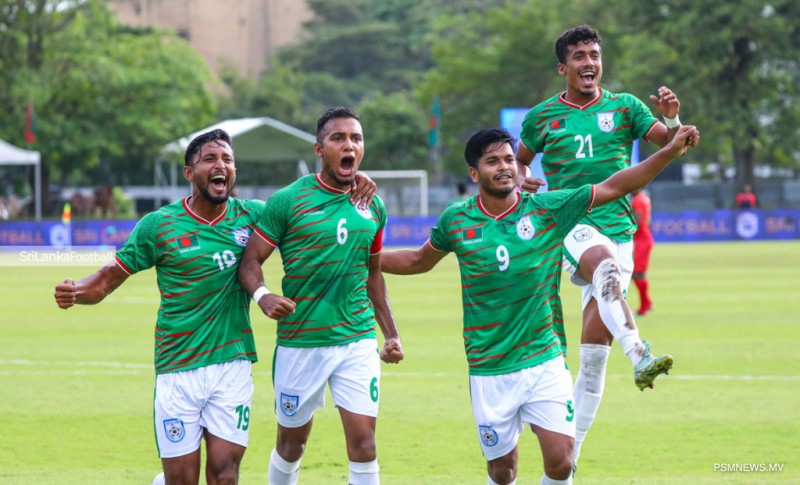 ރޭންކިންގެ ފުލުގައި އޮތް ސޭން މެރީނޯއާ ދެކޮޅަށް ބަންގްލަދޭޝްއިން މެޗެއް ކުޅެނީ