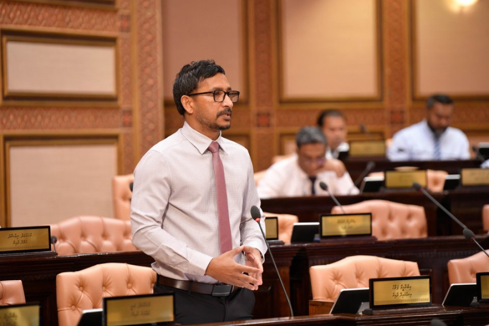 ކުދި ބަދަލުތައްގެނެސް ގާނޫނުތައް ހަރާބުކުރުމަކީ އެމްޑީޕީގެ ސިޔާސަތެއް: ފަލާހް