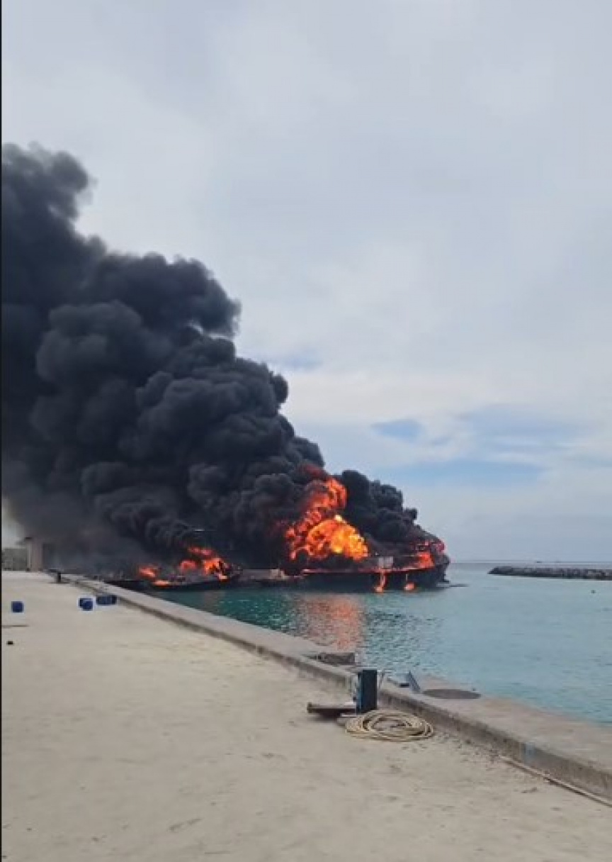 ތެޔޮ ބޯޓުގައި ރޯވި މައްސަލައިގެ ތަހުގީގަށް، ފުލުހުންގެ ޚާއްސަ ޓީމެއް ފީއަލީގައި