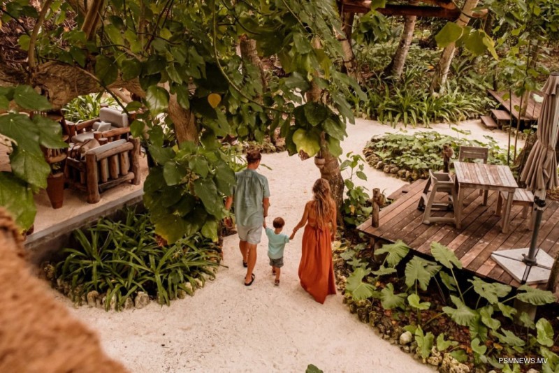 ރާއްޖެއަށް ޒިޔާރަތްކުރި ފަތުރުވެރިންގެ އަދަދު 7ލައްކައިން މައްޗަށް!