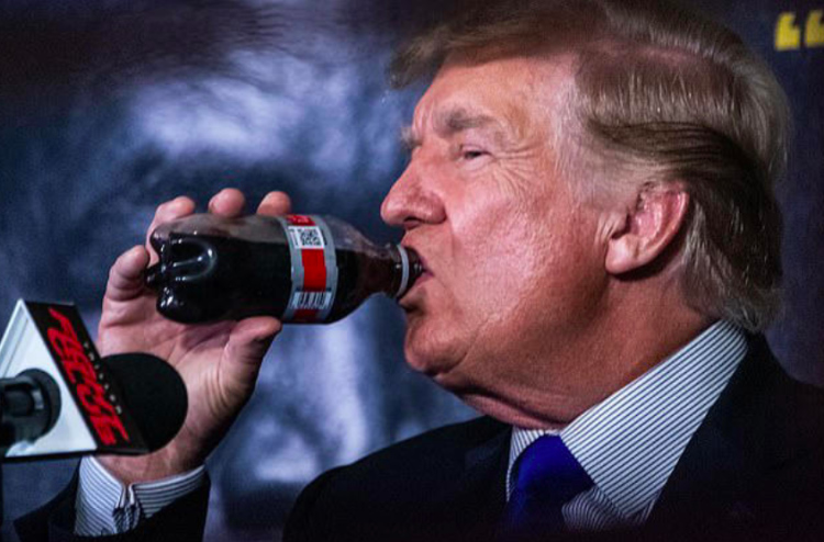 ސޮޑާއިން ކެންސަރު ސެލް މަރުވާ ކަމަށް ޓްރަމްޕު ގަބޫލުކުރާ ކަމަށް ބުނެފި