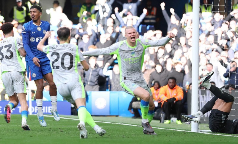 އާސެނަލް ކައްސާލި ވަގުތު ބަލައި، ސިޓީން ޗެލްސީ ޝިކާރަކޮށްފި