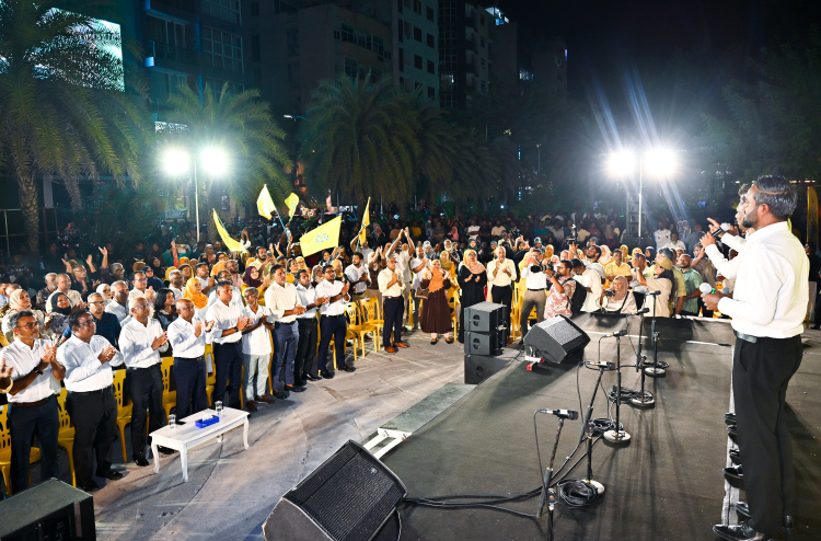 އެމްޑީޕީގެ 12 ޑިމާންޑެއް ސަރުކާރަށް!