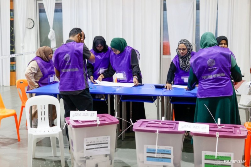 ހިތަދޫ އުތުރު ދާއިރާގެ ބައި-އިލެކްޝަނަށް އޮފިޝަލުން ހޯދަނީ