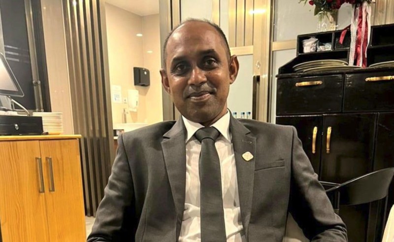 ޝިޔާމަށް އަލުން ފުލުހުންގެ ވަޒީފާ ދޭން ހުކުމްކޮށްފި