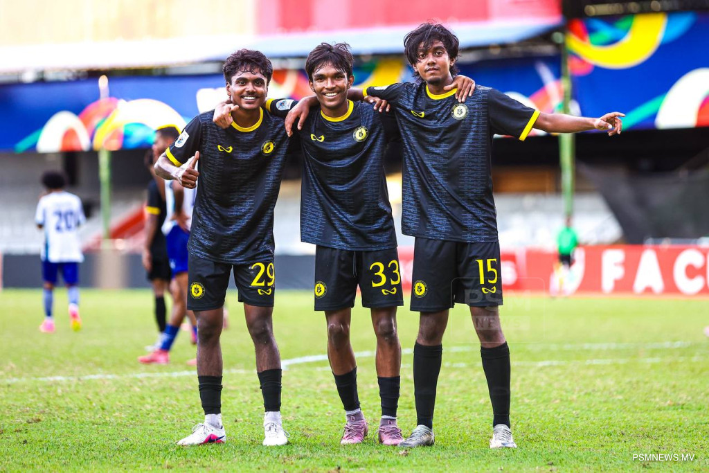 އެފްއޭ ކަޕުގެ ލޯ މެޑަލް ބުރު ސްޕޯޓްސް ކުލަބަށް