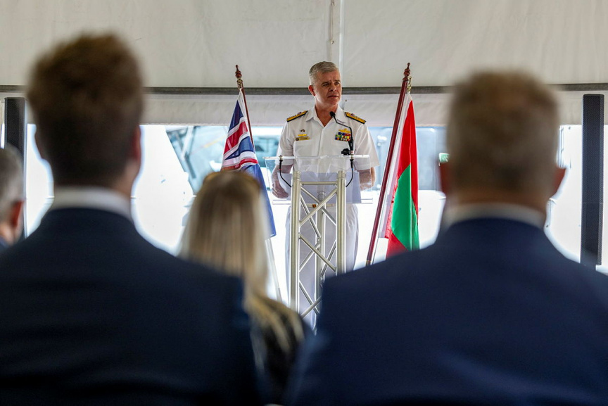 އޮސްޓްރޭލިއާއިން ހަދިޔާކުރި ގާޑިއަން ކްލާސް ޕެޓްރޯލް ބޯޓު ދިވެހި ސިފައިންނާ ހަވާލުކޮށްފި