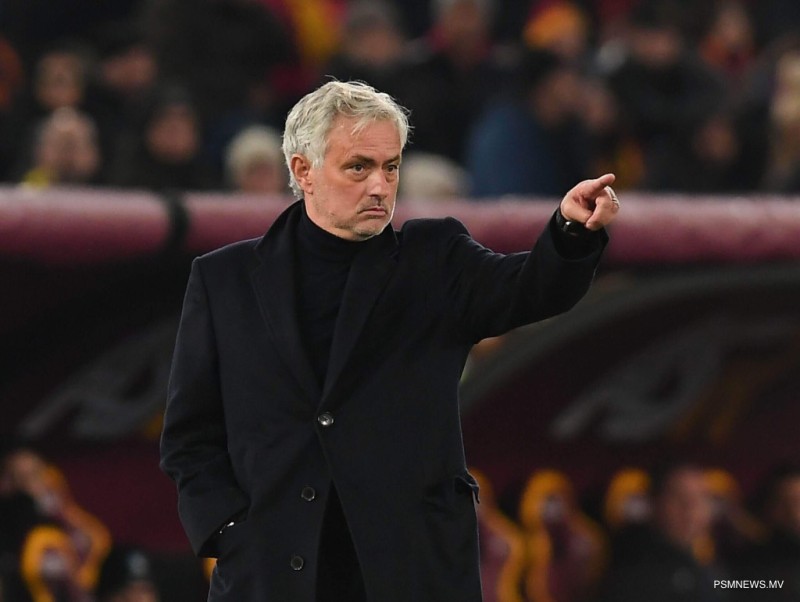 ޓޮޓެންހަމަކީ ކާމިޔާބު ކޯޗުންނަށް ދެރަދޭ ބައެއް: މޮރީނިއޯ