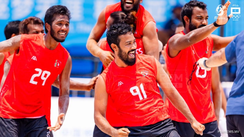 ފަހަތުން އަރައި ރާއްޖެއިން މޮންގޯލިއާ ބަލިކޮށްފި