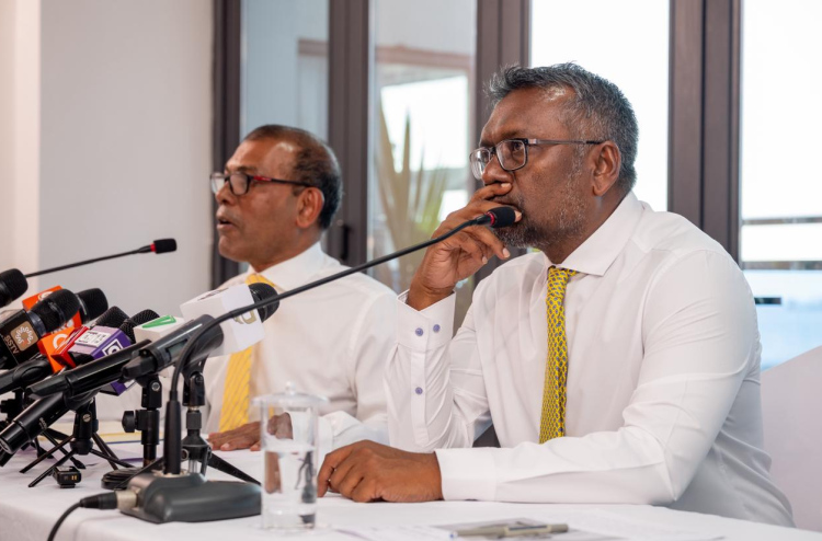 ޕާޓީއާ މަޝްވަރާނުކޮށް ނަޝީދާއި ފައްޔާޒް ހުށަހެޅުއްވީ "މަތިން ތިރިއަށް" އައި ބަދަލުތަކެއް: މީކާއިލް