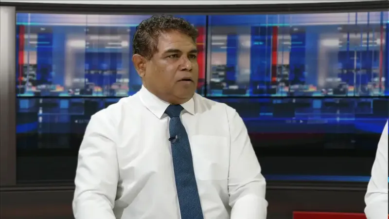 ބޮންޑާ ރައީސް މުއިއްޒަށް ތިއީ "މުނާފިގުކަމުގެ ސިފަހުރި ވެރިއެއް"