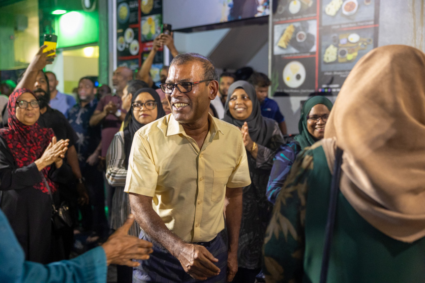 މިއަދު ސަރުކާރު މާ ބާރުގަދަ، މިއީ ގާނޫނުއަސާސީން ގެންނަން ބޭނުންވި ބަދަލެއް ނޫން: ފައްޔާޒު