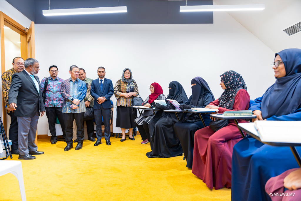 އިންޑޮނޭޝިޔާއާ ގުޅިގެން އިސްލާމީ ދާއިރާއިން މުހިއްމު މަސައްކަތްތަކެއް