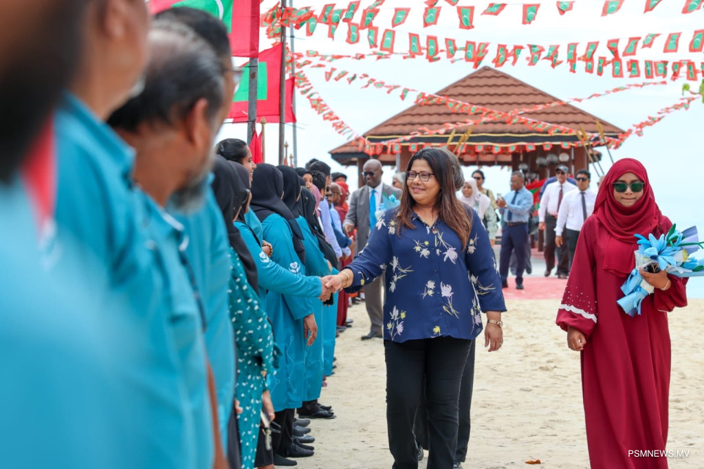 "2 ވުޒާރާ އެއްކުރުމުން ޚިދުމަތުގެ ފެންވަރު ރަނގަޅުވާނެ"