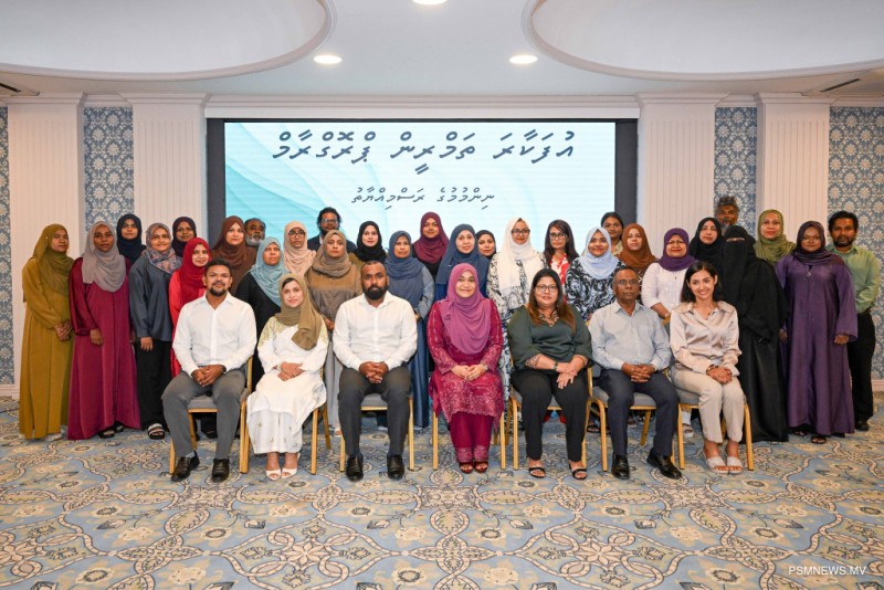 "އުފަކާރަ" ޕްރޮގްރާމްގެ ބައިވެރިންނަށް ސެޓްފިކެޓް ޙަވާލުކޮށްފި
