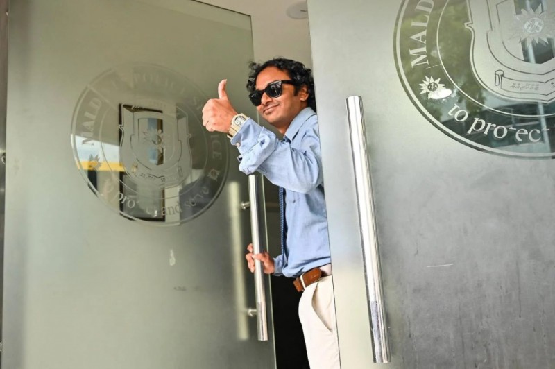 2 ނޫސްވެރިންގެ ޝަރީއަތް މާދަމާ ފަށަނީ
