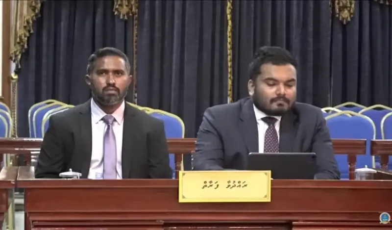 ކުންފުންޏަށް އަލަށް ނެގި އަދި ވަކިކުރި މުވައްޒަފުންގެ ތަފްސީލު ހާމަކުރަން ނުޖެހޭކަމަށް ކަނޑައަޅަން ސްޓެލްކޯއިން ހައިކޯޓަށް ހުށަހެޅި މައްސަލަ ކުރިއަށް ގެންދެވޭނެ: ސުޕްރީމް ކޯޓު