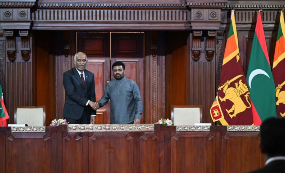 ރާއްޖެ އާއި ލަންކާއާ ދެމެދު ހަތް އެއްބަސްވުމެއްގައި ސޮއިކޮށްފި