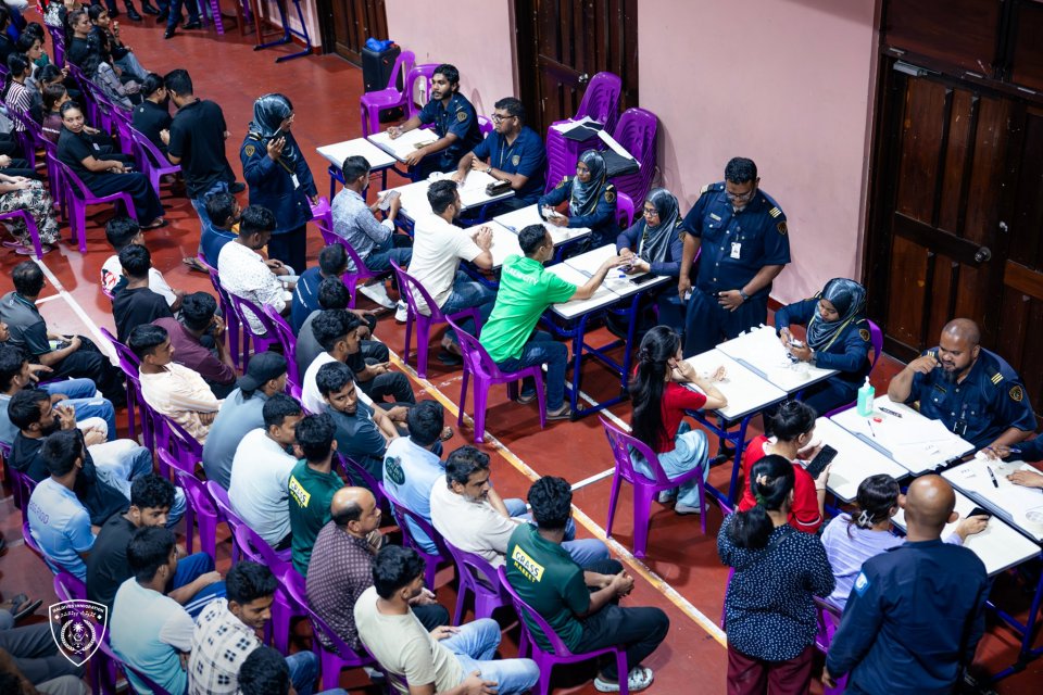 1344 ބިދޭސީން ބަލައި ފާސްކޮށް 254 ބިދޭސީން އިމިގްރޭޝަންގެ ބެލުމުގެ ދަށަށް