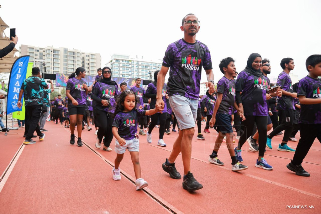 ސިފަމާ ފަން ރަންގައި ފަސްޓްލޭޑީ ބައިވެރިވެވަޑައިގެންފި