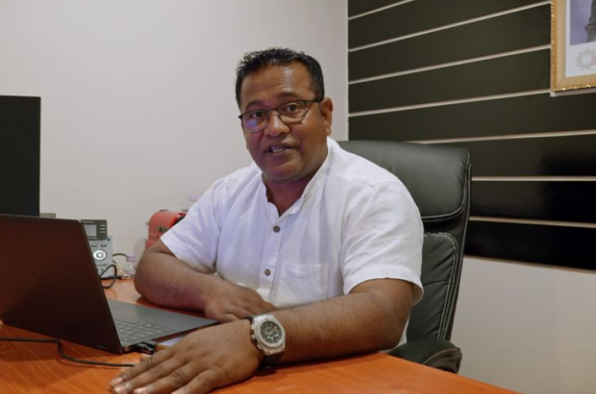 ސަން ސިޔާމް ރިސޯޓްސްއަށް 36 އަހަރު ފާހަގަކުރަން ބާއްވާ ލޭ ހަދިޔާކުރުން ވިލުރީފްގައި ވެސް ބާއްވައިފި، ވަރަށް ކާމިޔާބު