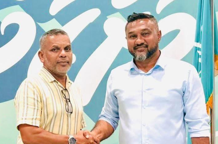 ސިނާން ޓިކެޓު ދޫކޮށްލީ އާއިލާއަށް ވަގުތު ދޭން، ގޮނޑި ކާމިޔާބު ވާނެ ކަމުގެ ބޮޑު އުންމީދެއް އެބައޮތް: ފަލާހު