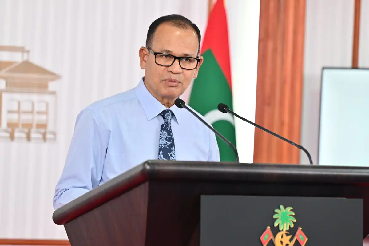 ރައީސް ޑރ.މުހައްމަދު މުއިއްޒު އަންގަވައިގެން އިސްތިއުފާ ދެއްވި ލޯކަލް ގަވަރމަންޓް މިނިސްޓަރު އާދަމް ޝަރީފު އުމަރު އައްޔަން ކުރައްވަނީ ގަތަރުގެ ސަފީރު ކަމަށް.