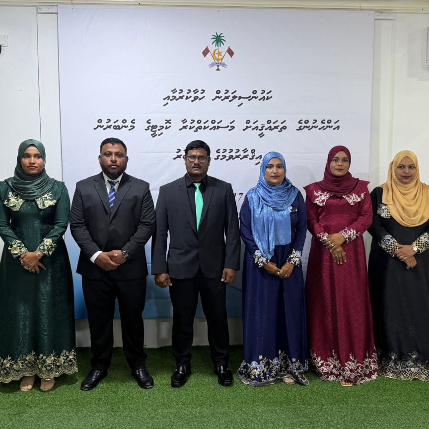 އަލަށް އިންތިޚާބުވި މޭޔަރުންނާއި ކައުންސިލަރުން ހުވާކޮށްފި