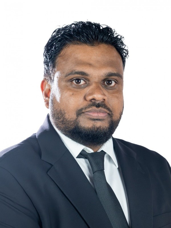 ޔޫސުފް ވަޙީދު އެޗްޑީސީގެ ބޯޑުން ވަކިކޮށްފި